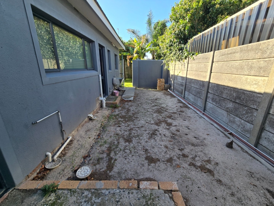 4 Bedroom Property for Sale in Wetton Western Cape
